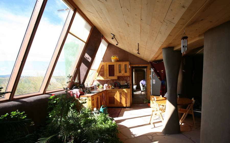 Earthship-8