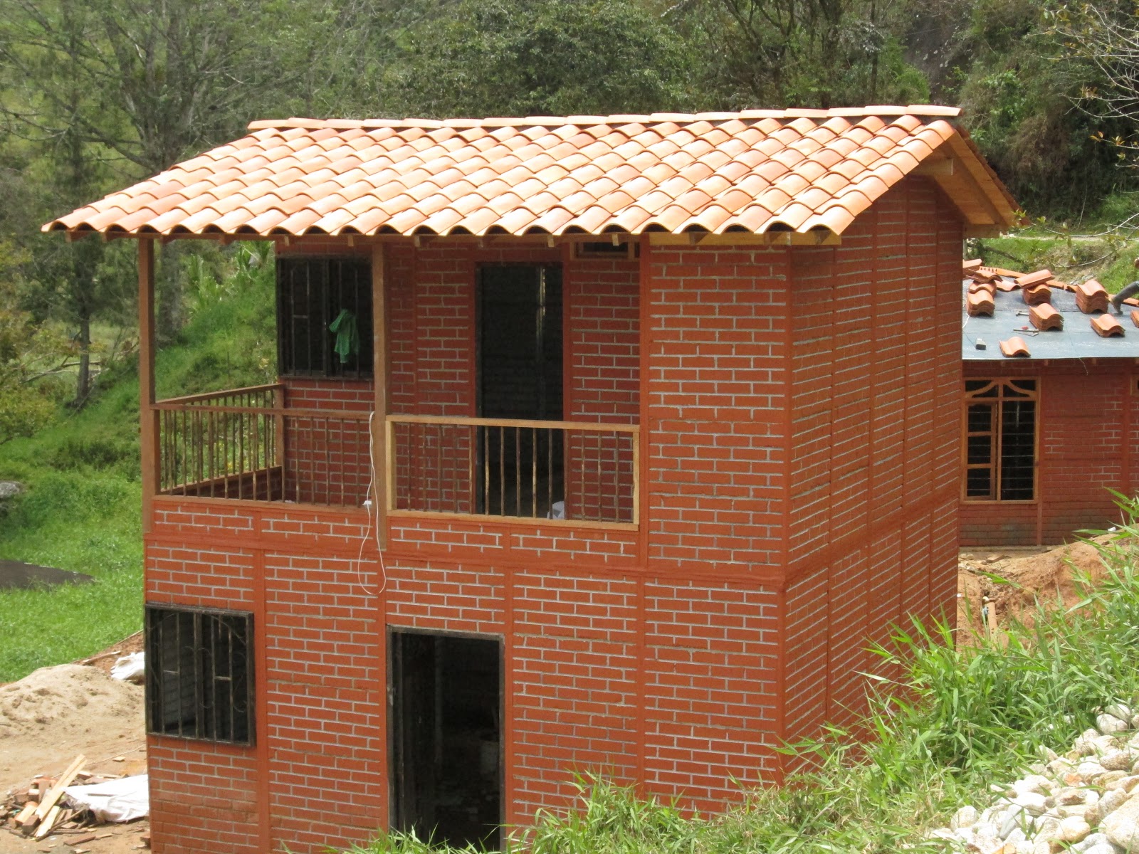 casas prefabricadas casa real con prtas metalicas
