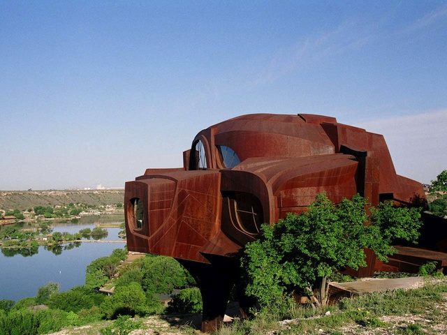 Modelos de casas futuristas | Goplaceit